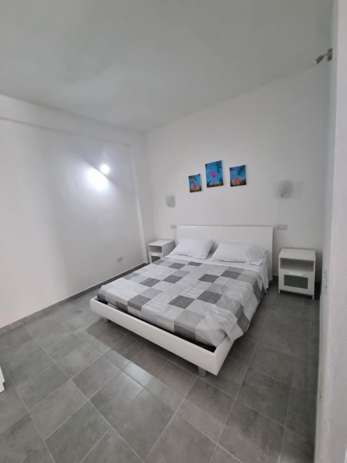Mito Apartment Каляри Екстериор снимка