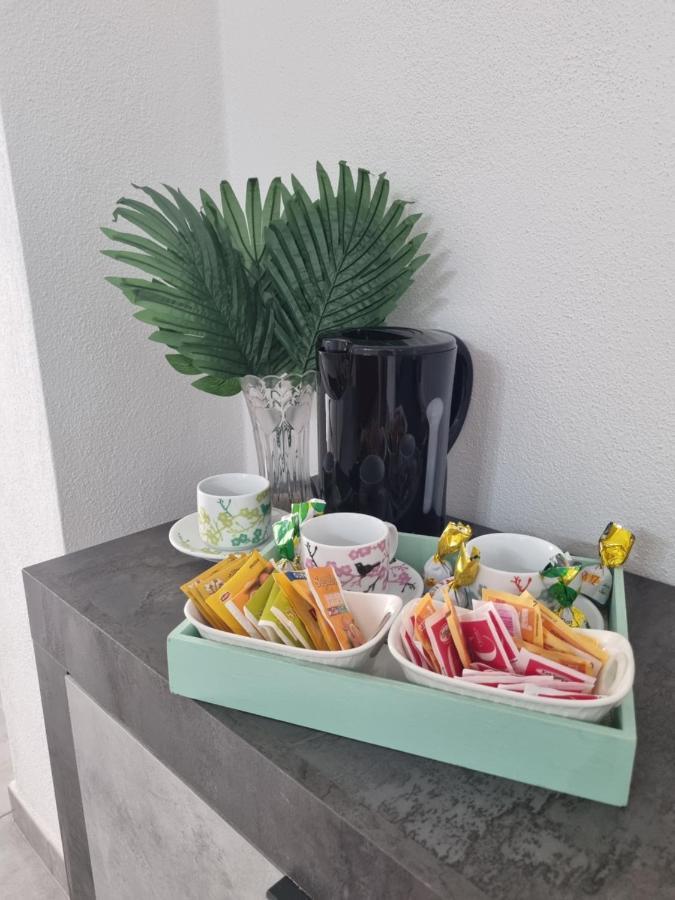 Mito Apartment Каляри Екстериор снимка